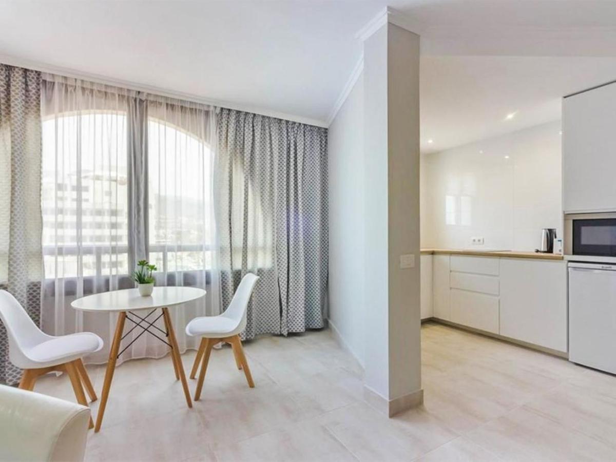 Cozy Central Studio Parque Santiago II Плая-де-лас-Америкас Экстерьер фото